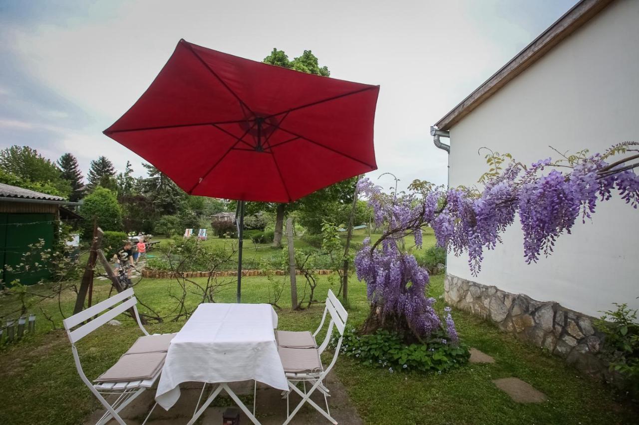 Hellenyi Apartmanok Harkány Buitenkant foto